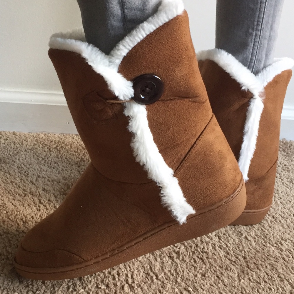 Waverly Women's Microfiber Boots
