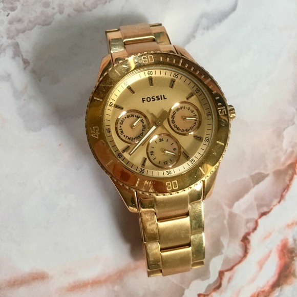 Fossil Accessories - SOLD Rose Gold Fossil Watch