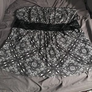 Black/White Sexy Tank Blouse - Torrid Size 3