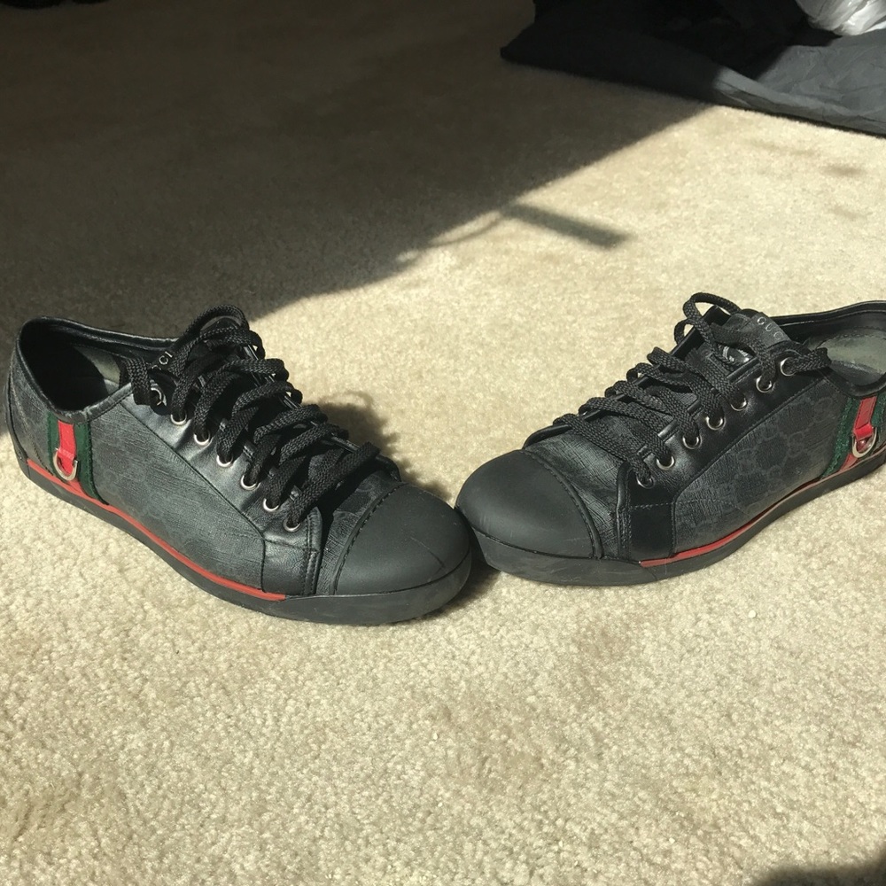 Men Gucci sneakers