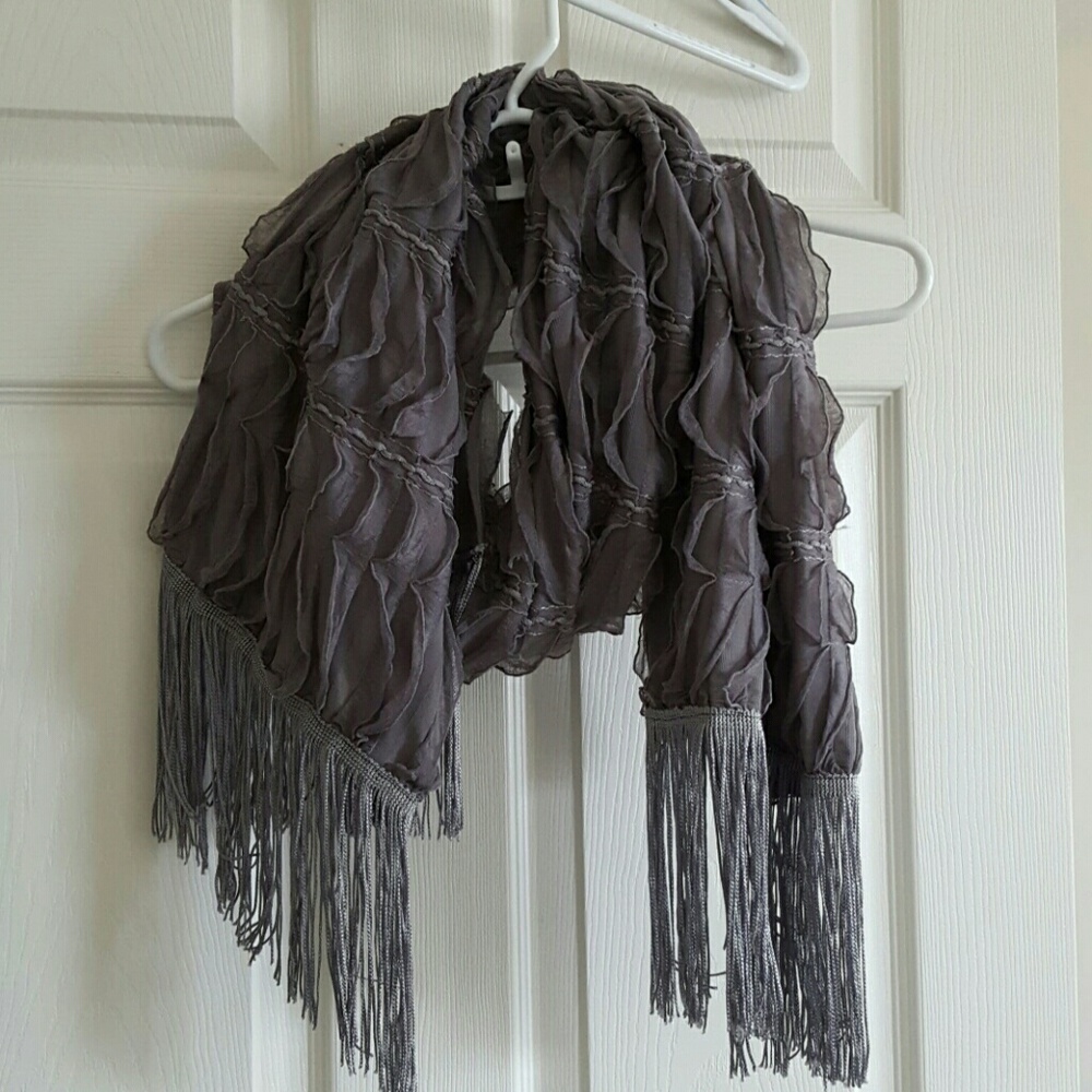 Scarf - Picture 2 of 5