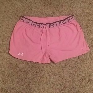 Underarmour shorts