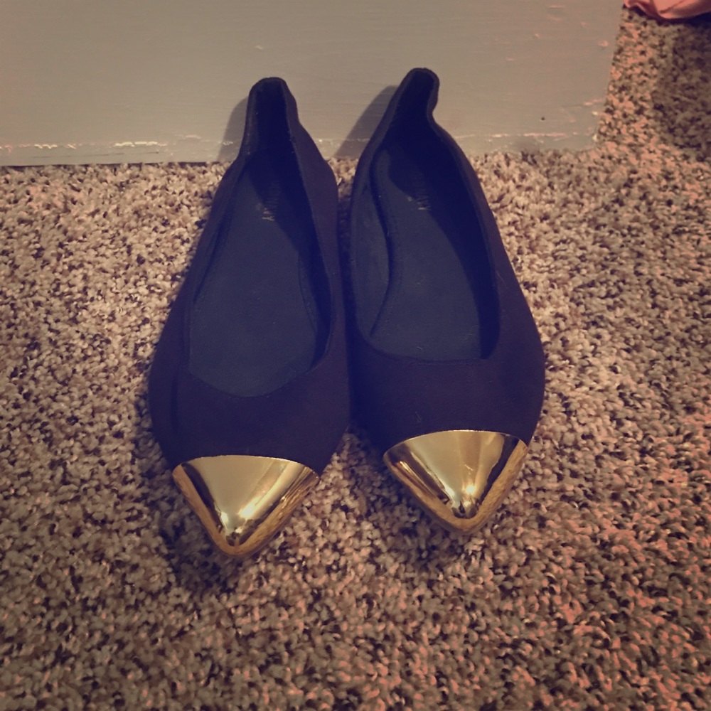 Black flats