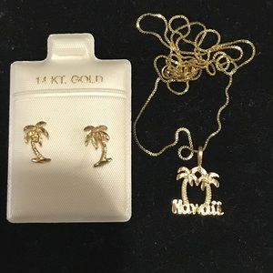 Set 14 K Gold Hawaii Necklace and Earrings