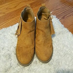 American Eagle Ankle Boots - Size 8