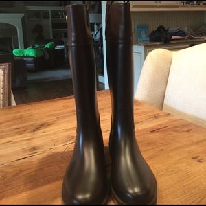 Banana Republic equestrian style rain boots brown