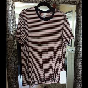 Men's XL striped Lululemon 5 Year Basic T
