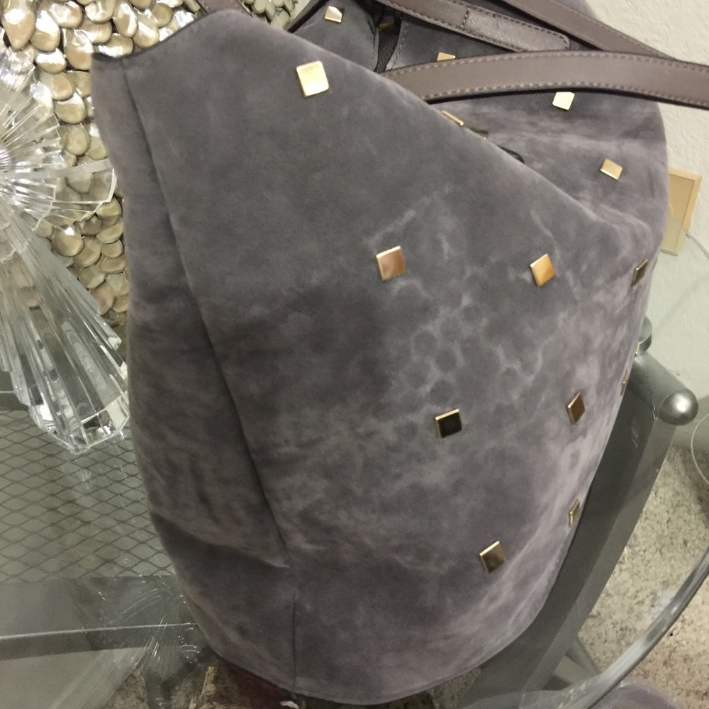 tote - Picture 3 of 3