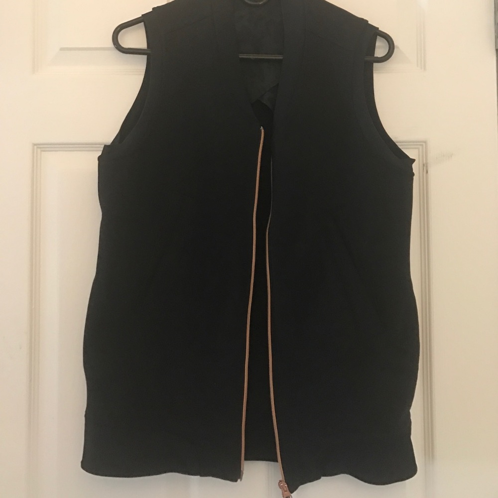 Lululemon Vest