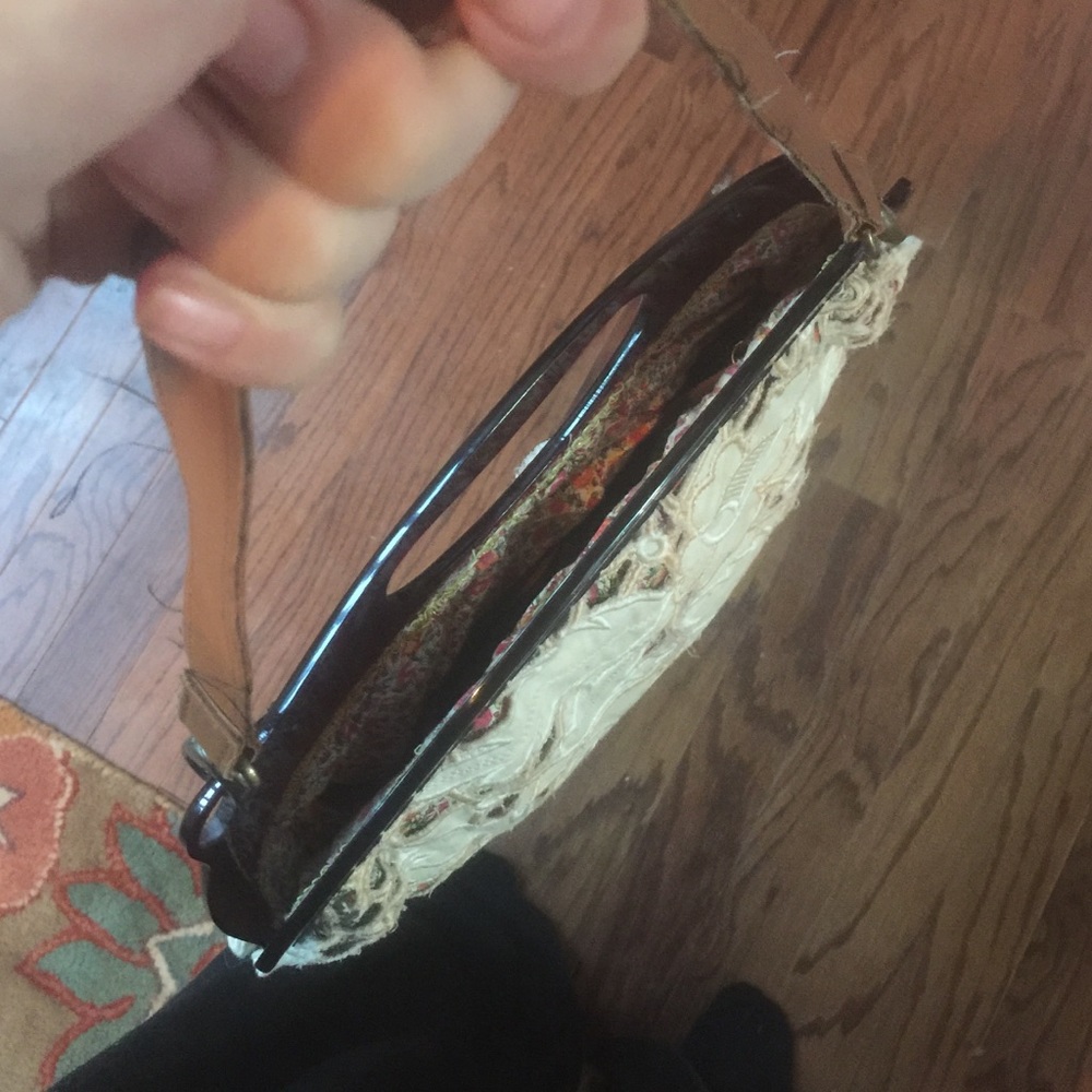 Purse - Picture 4 of 4