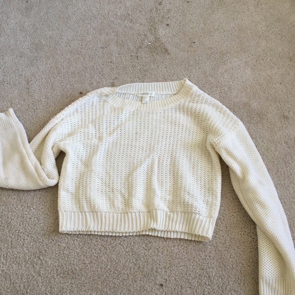 White knit sweater