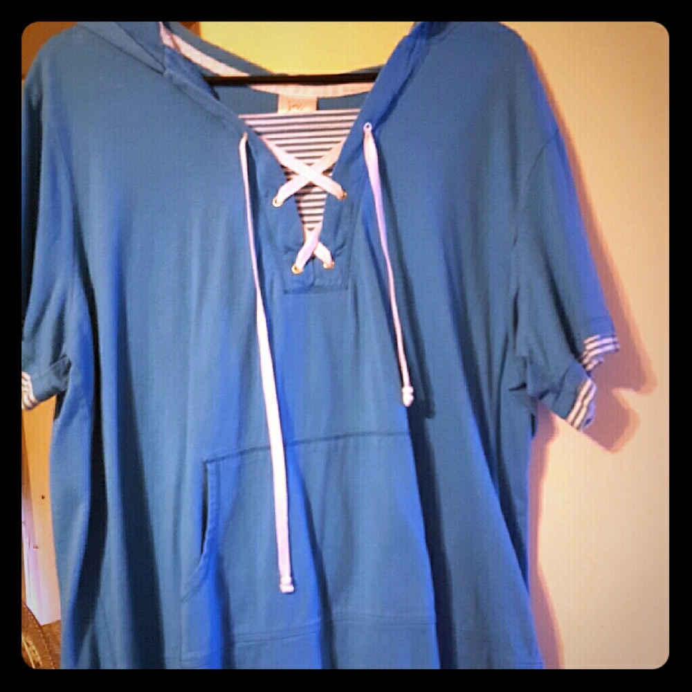 Blue top