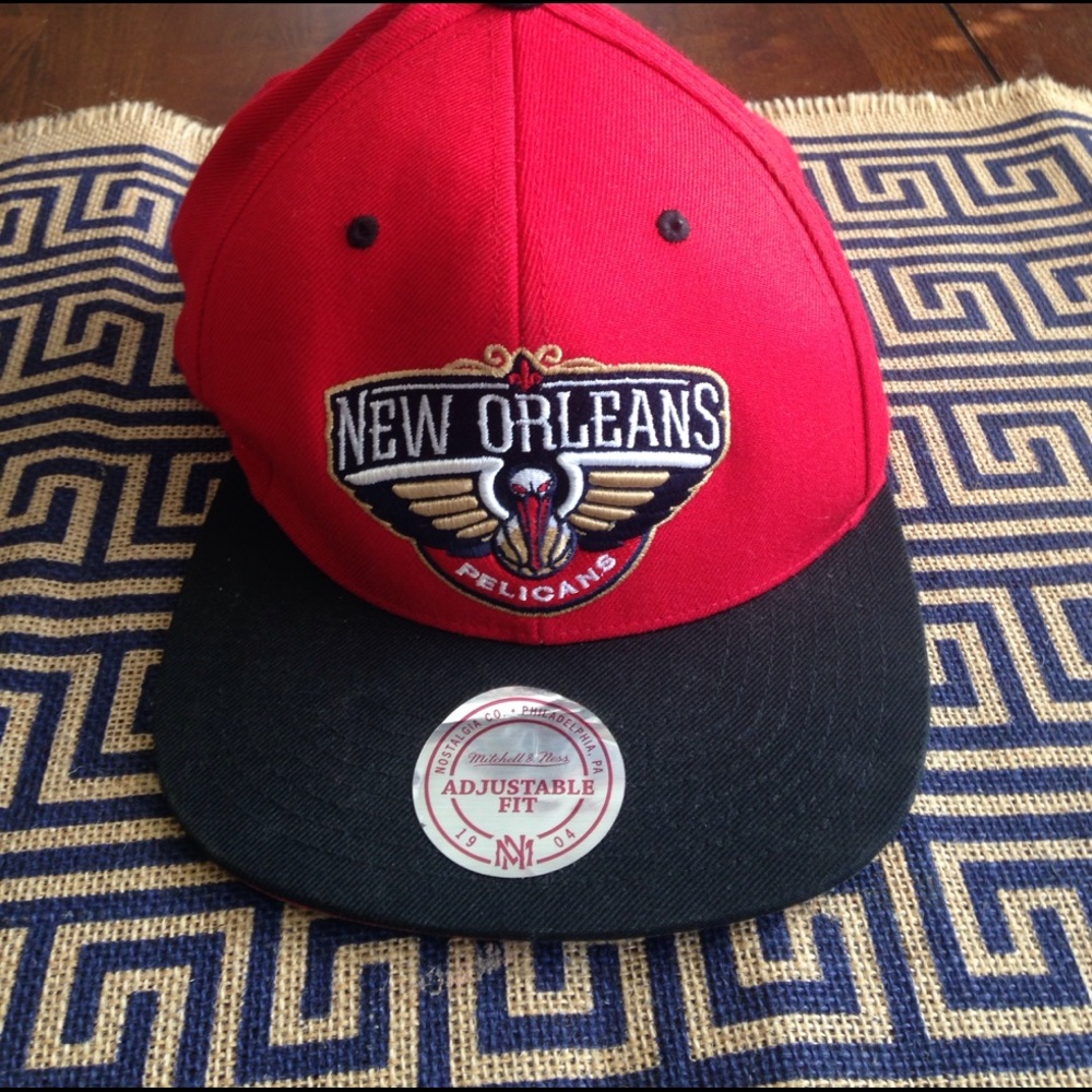 New Orleans pelican hat