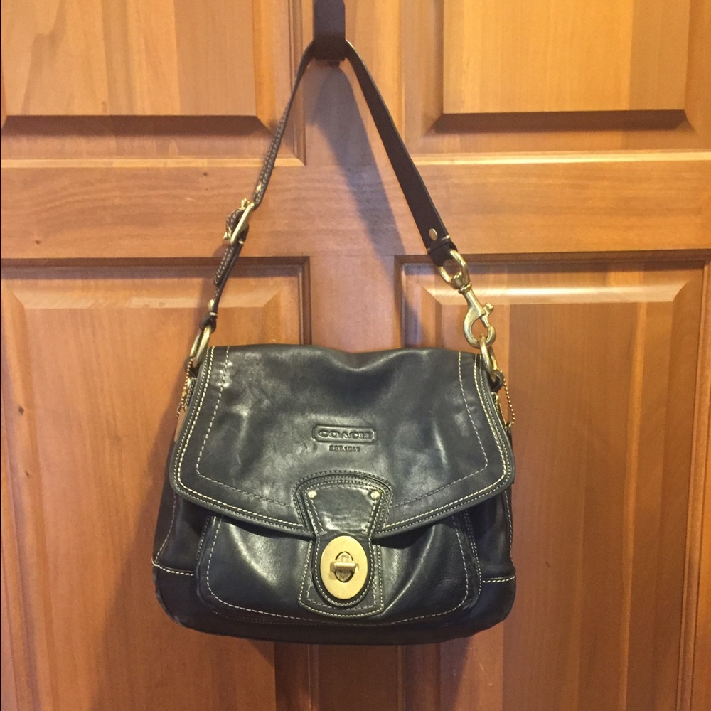 Coach shoulder bag.