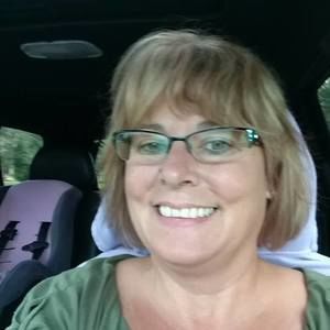 Meet your Posher, Paula