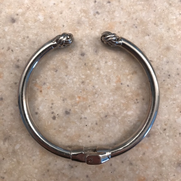 ❣️ANARCHY STREET SILVER KNOTS DESIGN BRACELET❣️ - Picture 2 of 4