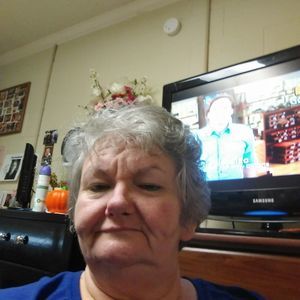 Meet your Posher, Cynthia