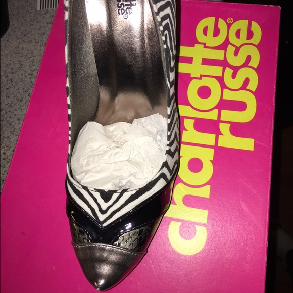 Womens shoes size 9 - Picture 3 of 6