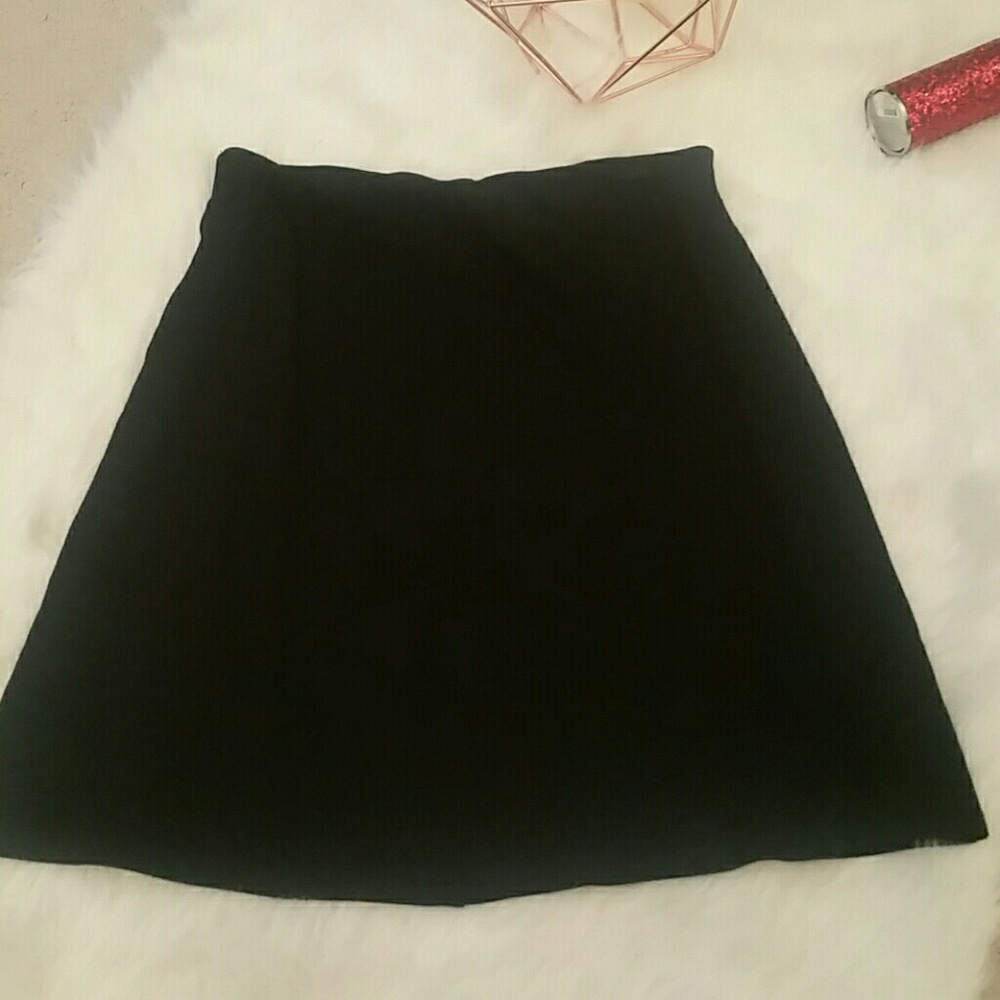Eddie Bauer mini skirt