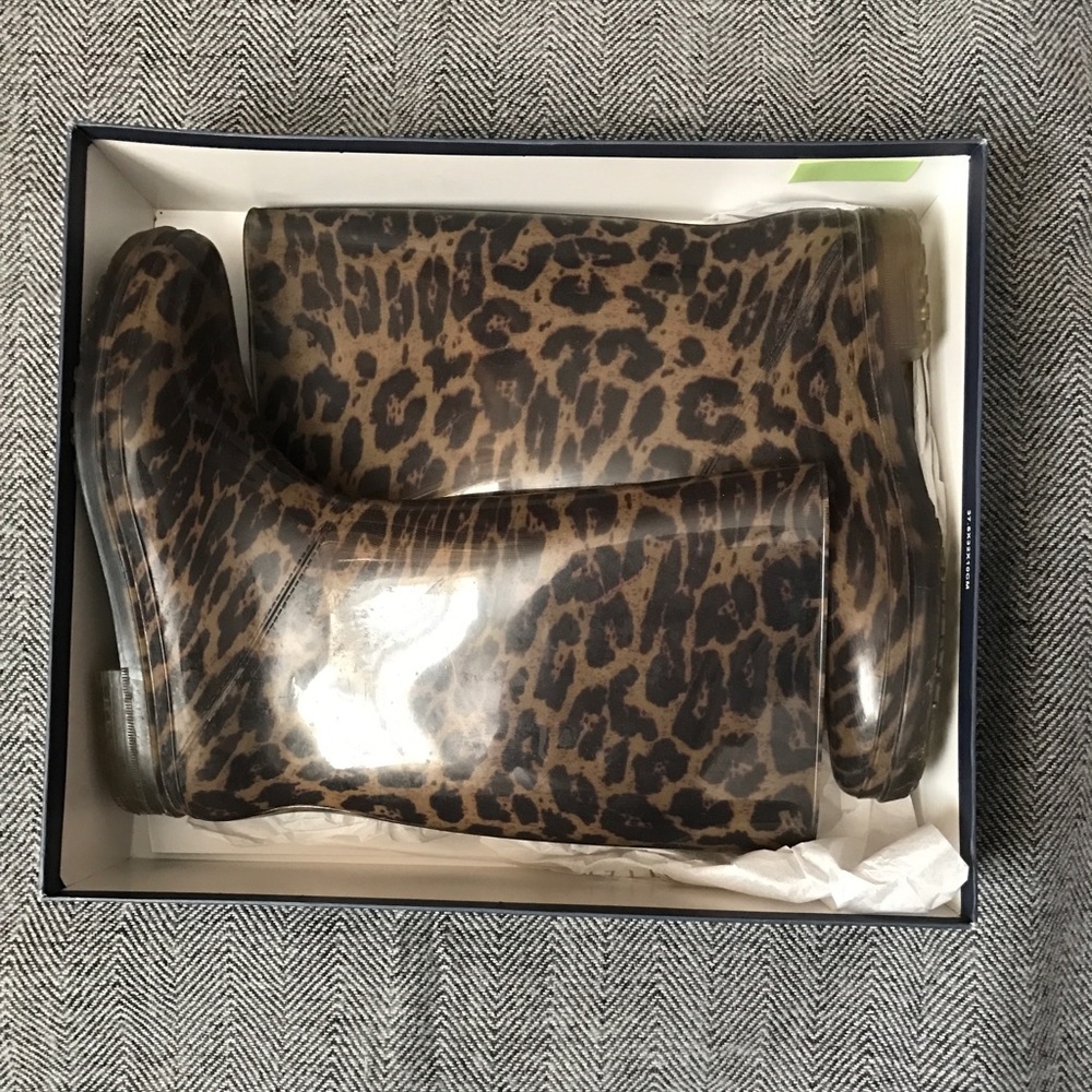 Stuart Weitzman cheetah print rain boots
