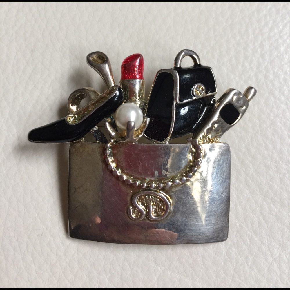 Vintage pin
