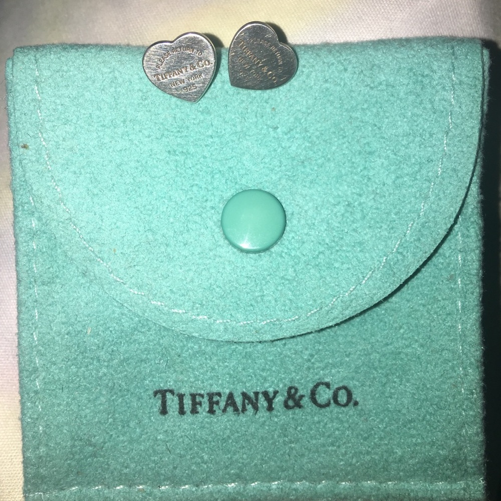 💯 Authentic Tiffany & Co. 💕Earrings