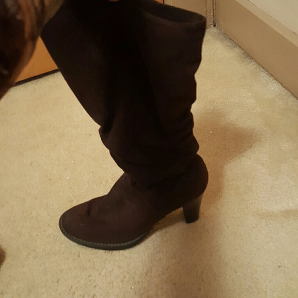 Boots - Picture 2 of 2