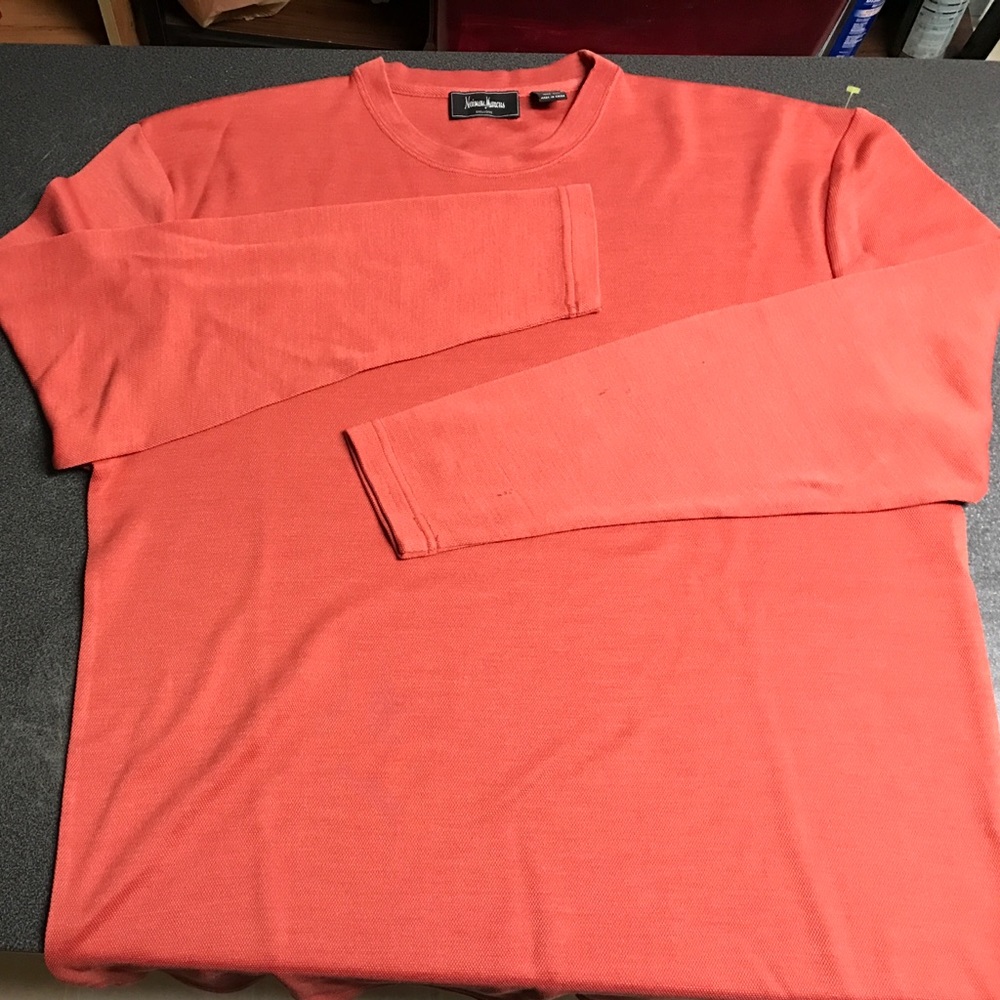 Neiman Marcus long sleeve