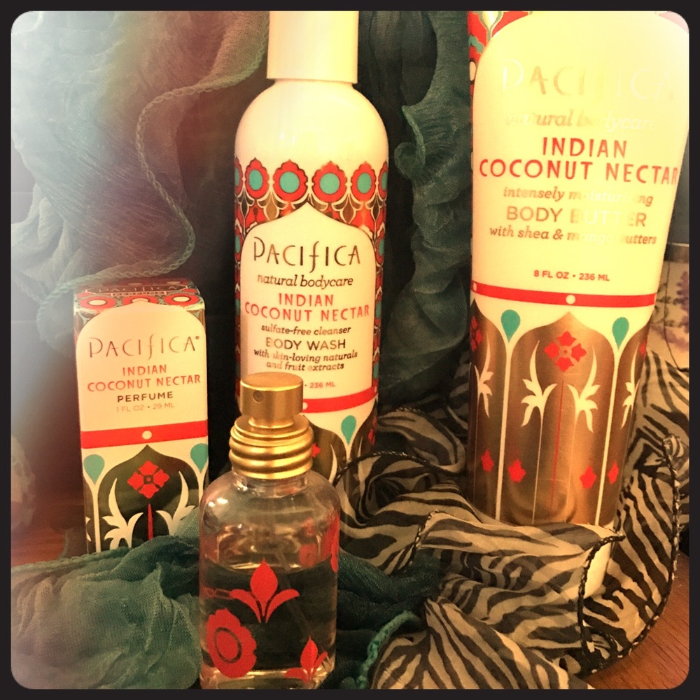 Pacifica Indian Coconut Nector Set