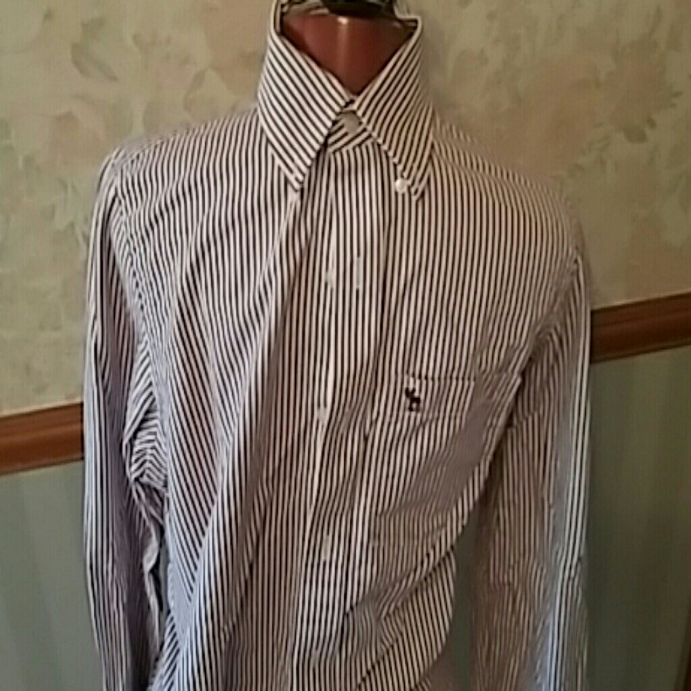 Abercrombie & Fitch Oxford size M NWOT