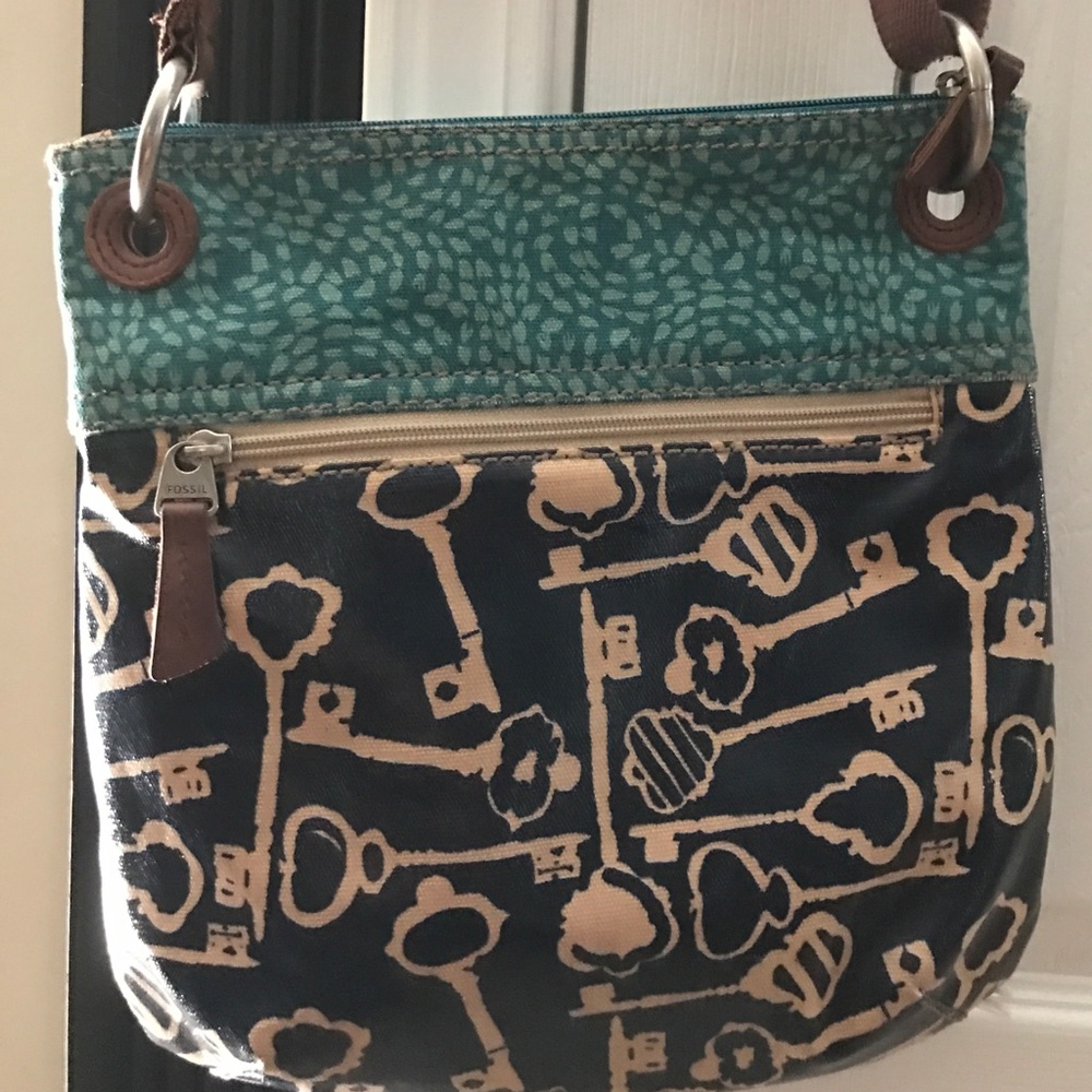 Fossil handbag