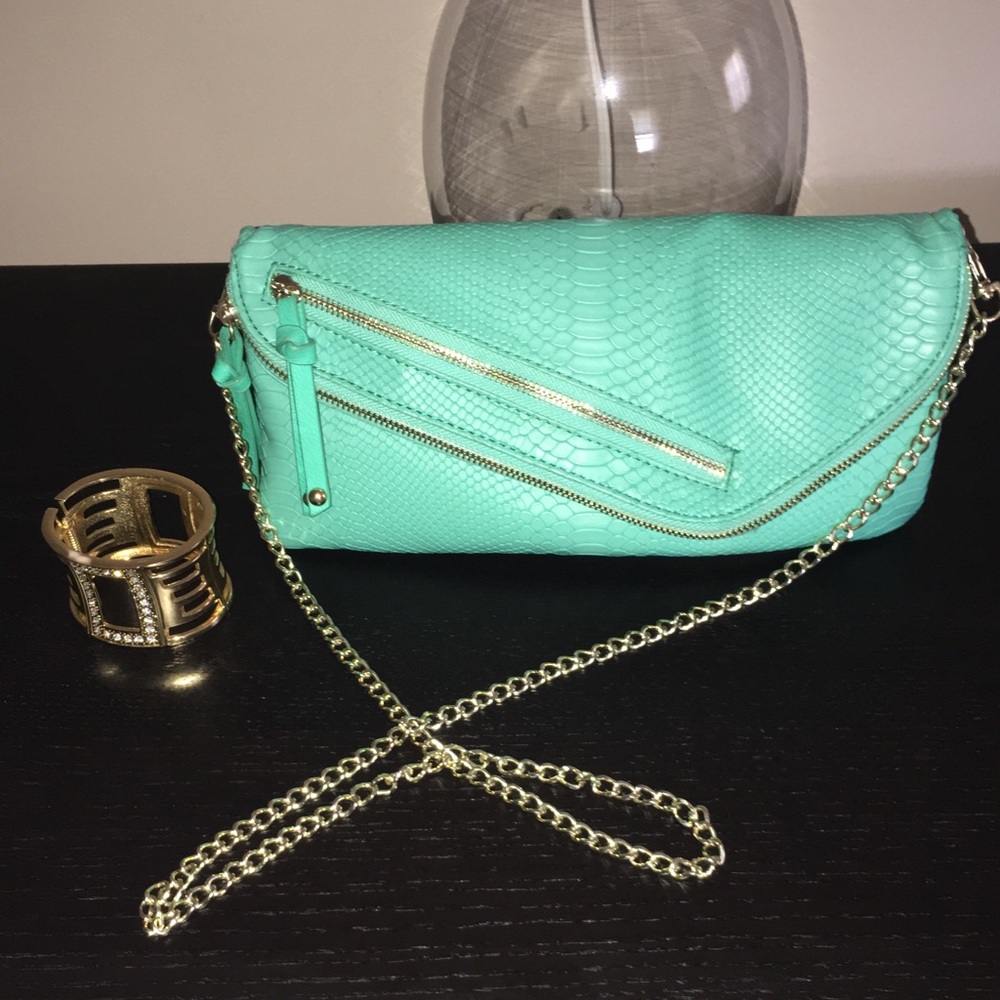 Women's handbag
