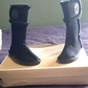 MK  girl boots