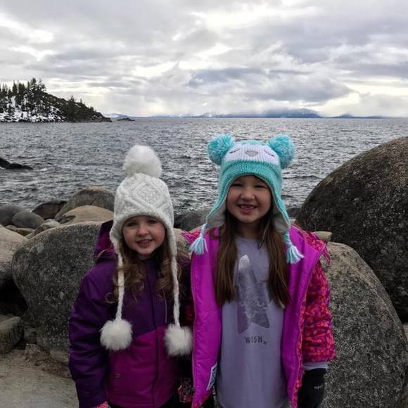 Meet your Posher, Lauren - Picture 2 of 2