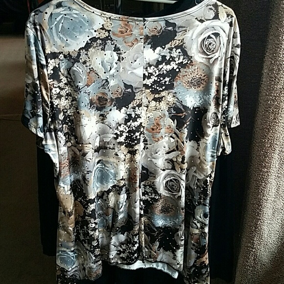 Sparkly blouse - Picture 2 of 3