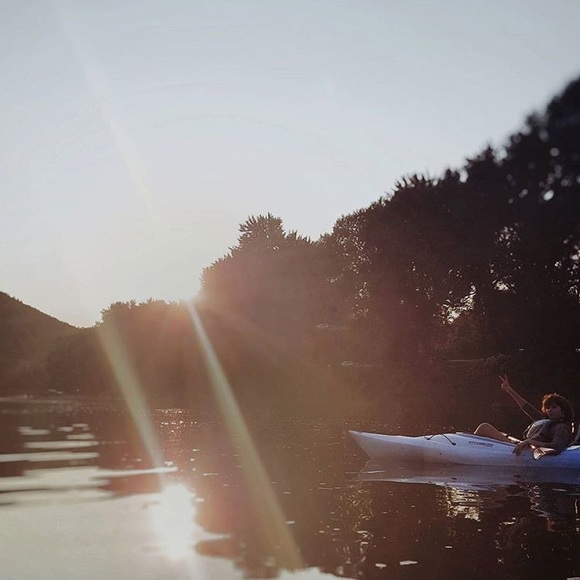 Meet your Posher, Jordana - Picture 2 of 4