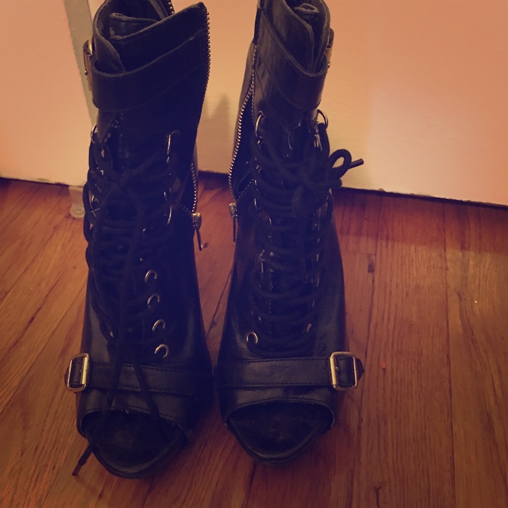 Steve Madden open toe ankle boots