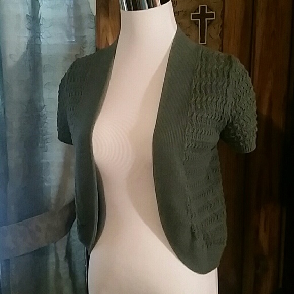 Dark Green Shrug (S) - Picture 1 of 3