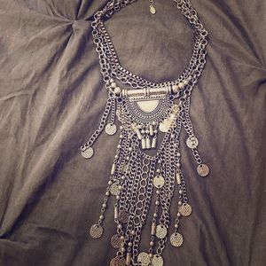 Bib necklace