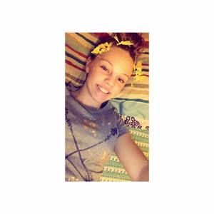 Meet your Posher, Mackenzie