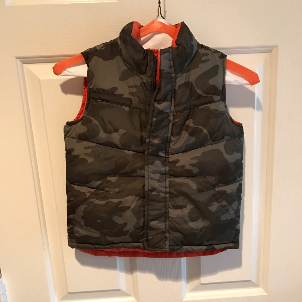 Girls hunting vest