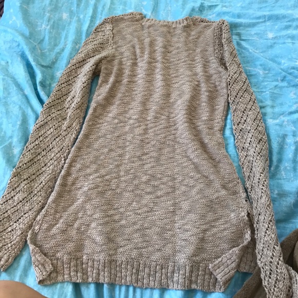 sweater - Picture 2 of 2