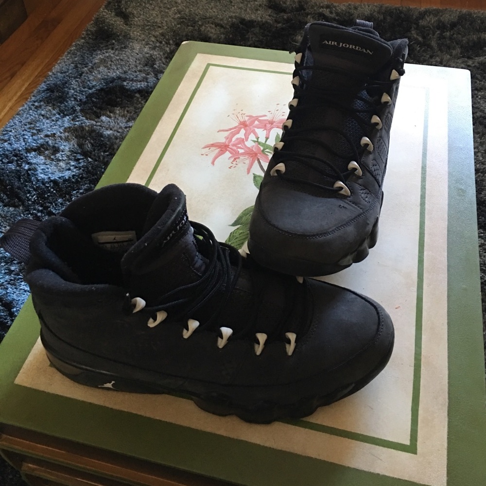 Jordan 9s anthracite
