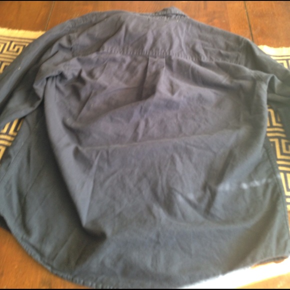 A Cherokee button up - Picture 2 of 2