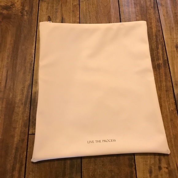 Fold over clutch - Picture 3 of 7