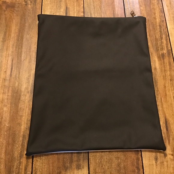 Fold over clutch - Picture 4 of 7