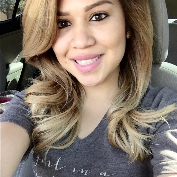 Meet your Posher, Ictzel - Picture 1 of 1