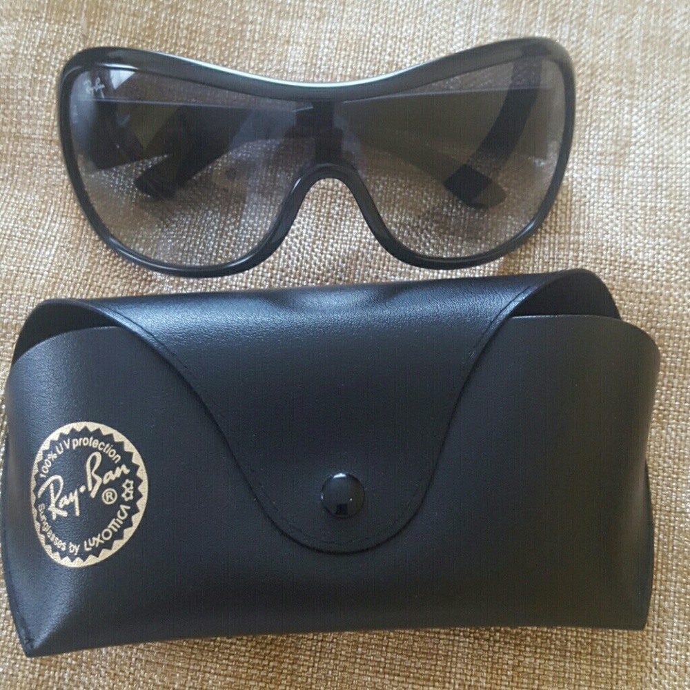 Ray Bans-WEEKEND DEAL!