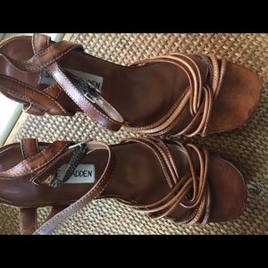 Steve Madden plat forms