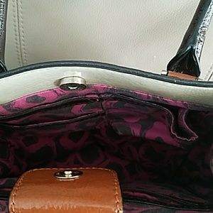 Guess purse